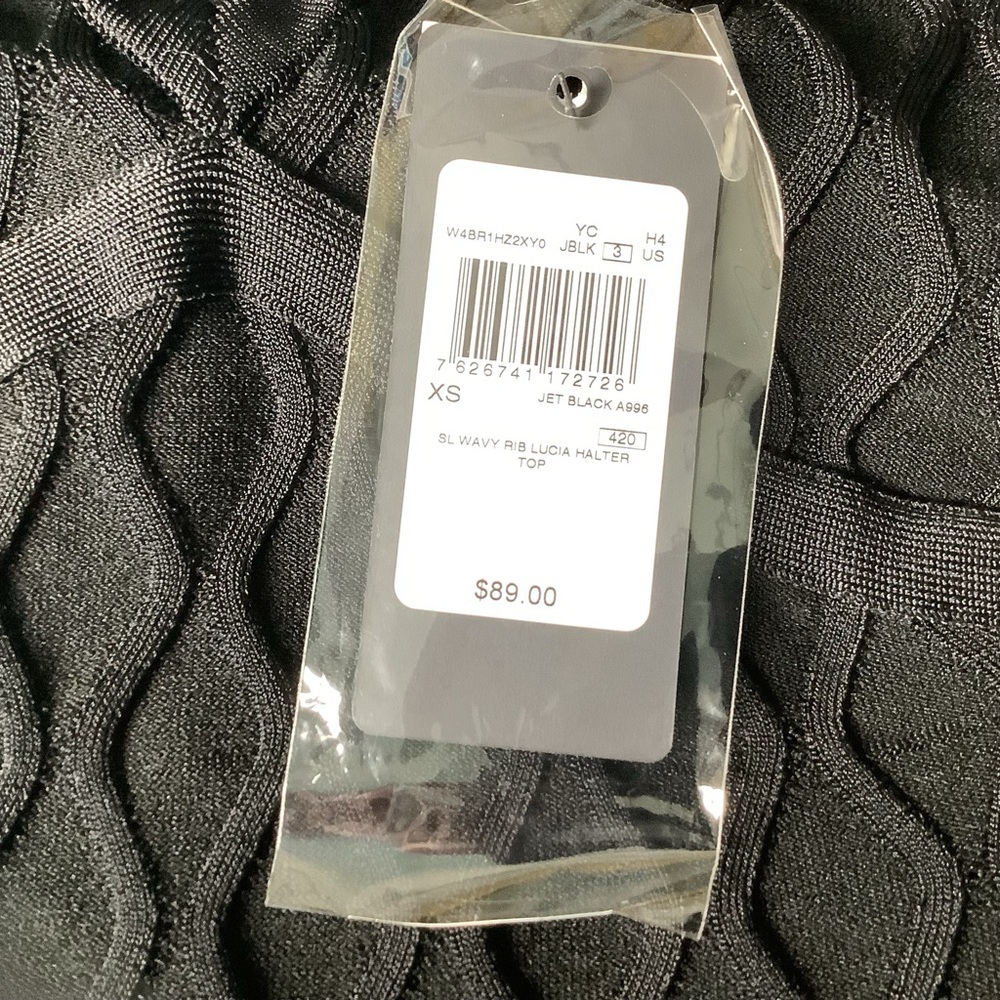 NWT GUESS Textured Halter Top Black Women’s size XS - Picture 3 of 10